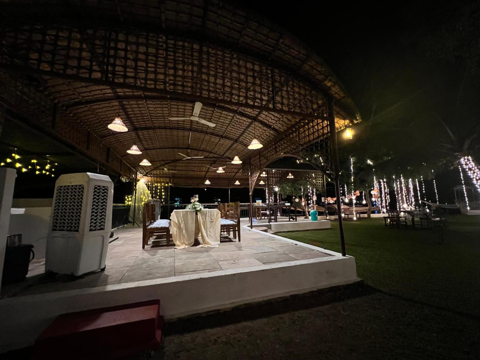 The Pamba Heritage Villa Champakulam Bagian luar foto